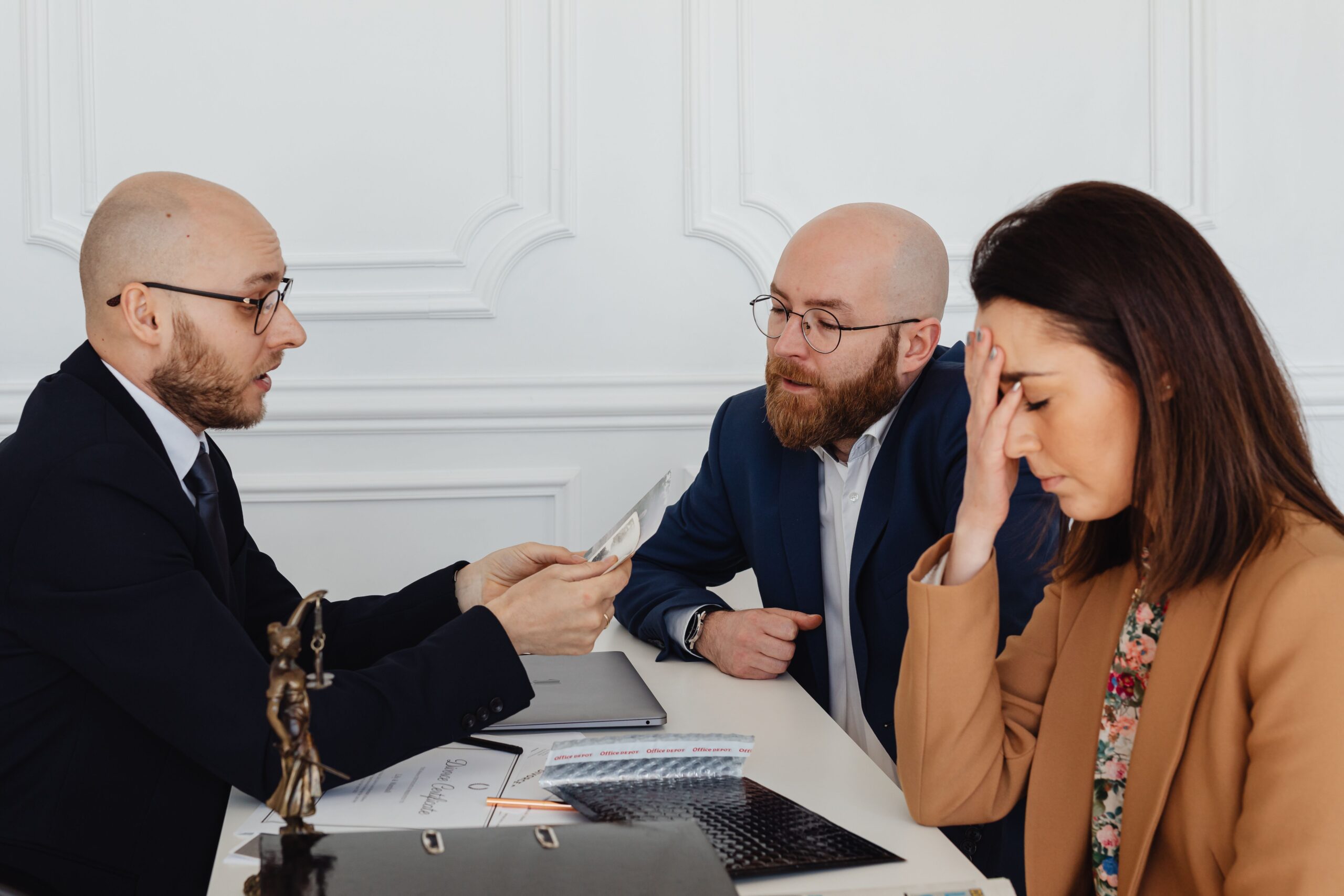 getting financial advice from advisor